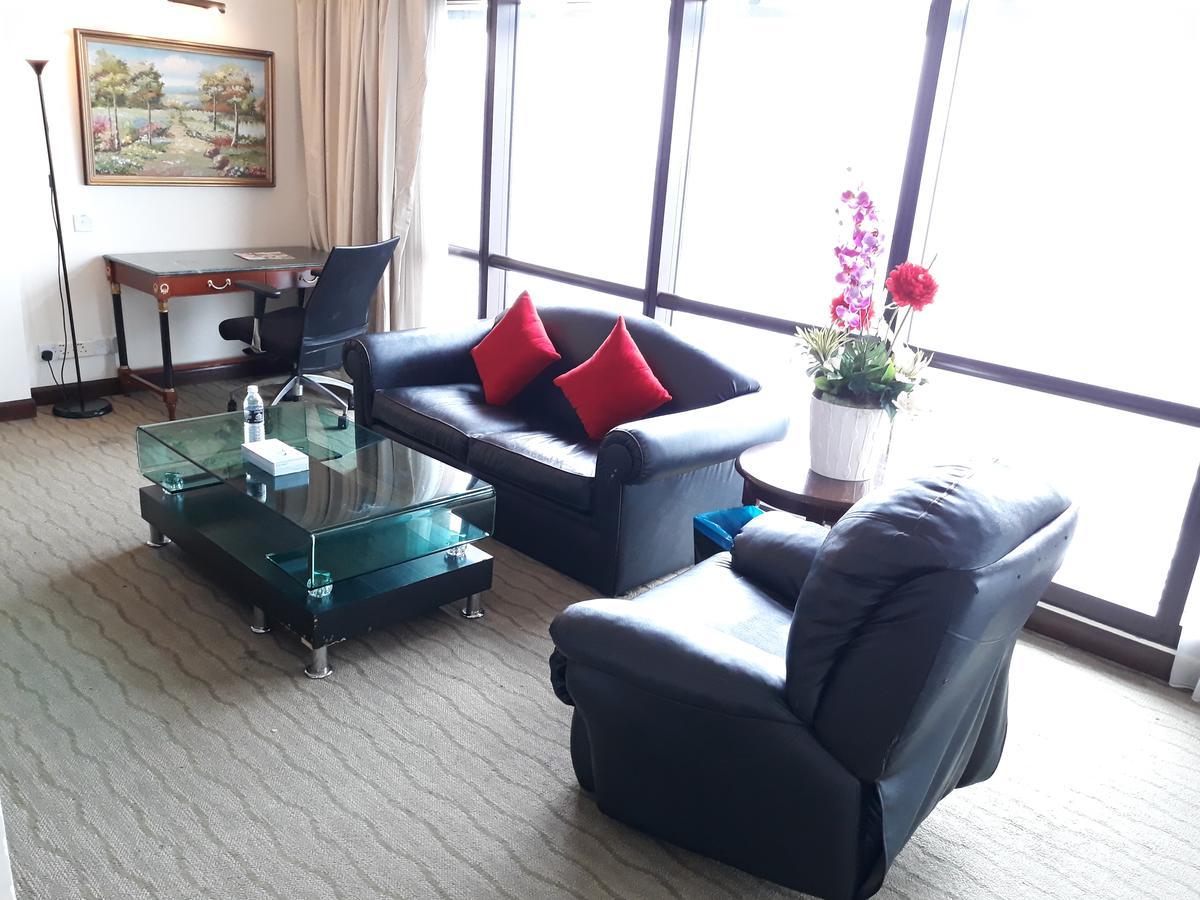 Diamond @ Times Square Apartment *